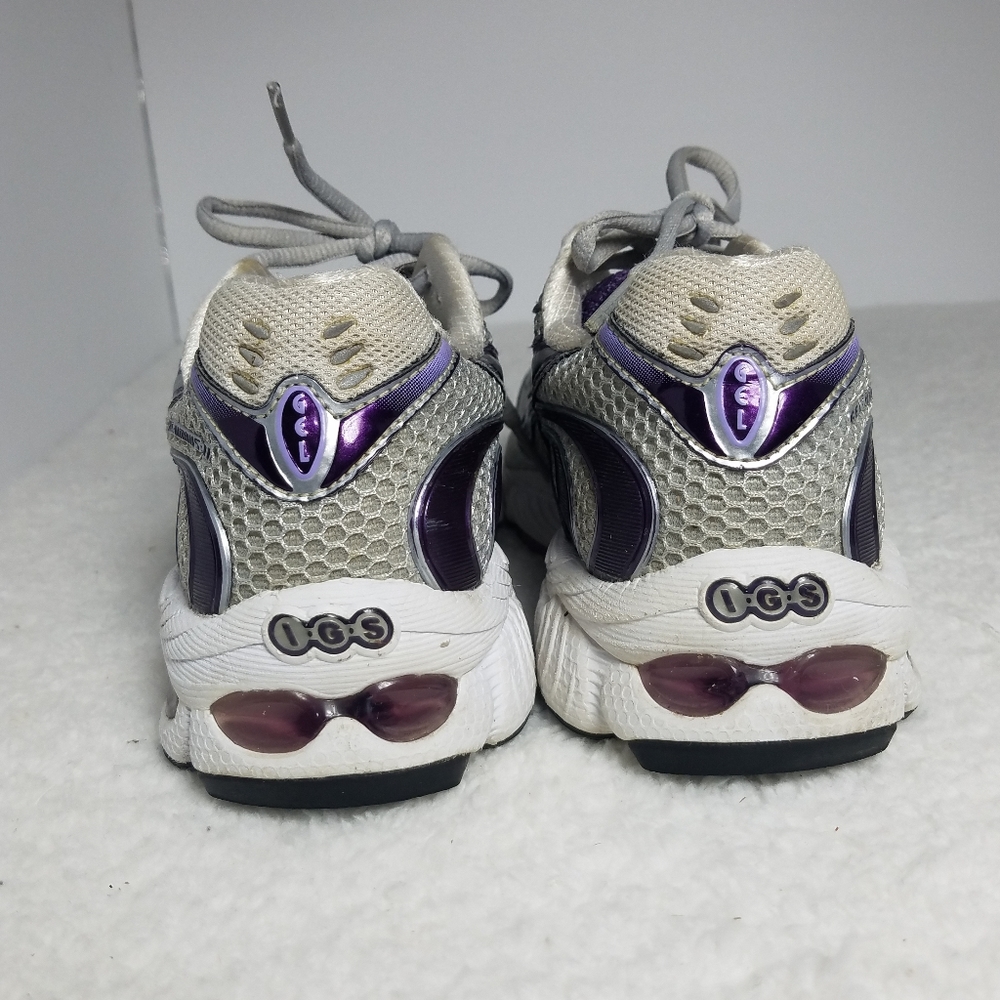 Asics Gel Nimbus-11 running shoes for women.